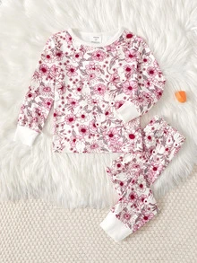 SHEIN Conjunto de ropa de estar en casa ajustado para niñas jóvenes, adecuado para usar en otoño e invierno (entrega aleatoria: compra 3 conjuntos y obtén 1 conjunto para fiesta de Halloween/Navidad con ajuste ceñido) - Multicolor - Ver 10