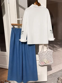SHEIN 青少年女孩藍色調花卉刺繡印花襯衫長褲兩件套，領口長袖彈性腰寬腿褲，秋季可愛校園度假風 - 白色 - 查看 3