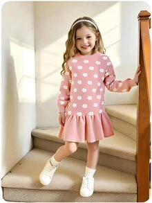 SHEIN Playful Pals 女童針織毛衣洋裝，時尚可愛圓領修身版型，卡通花卉提花針織裙，柔軟舒適 - 粉色 - 查看 4