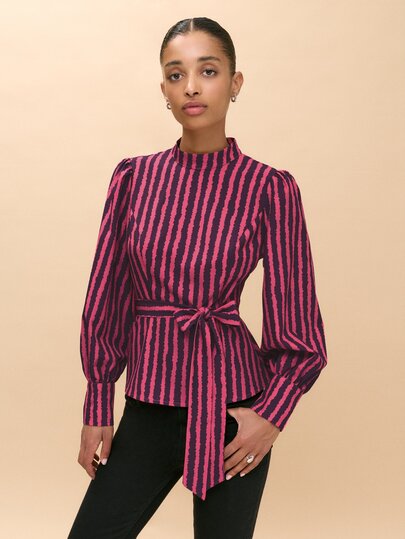 Nöista Fitted Top With Fuchsia Wavy Stripes,Perfect For Urban Commuting Or Parties.Fall Winter, Elegant,Casual,Cute,Going Out