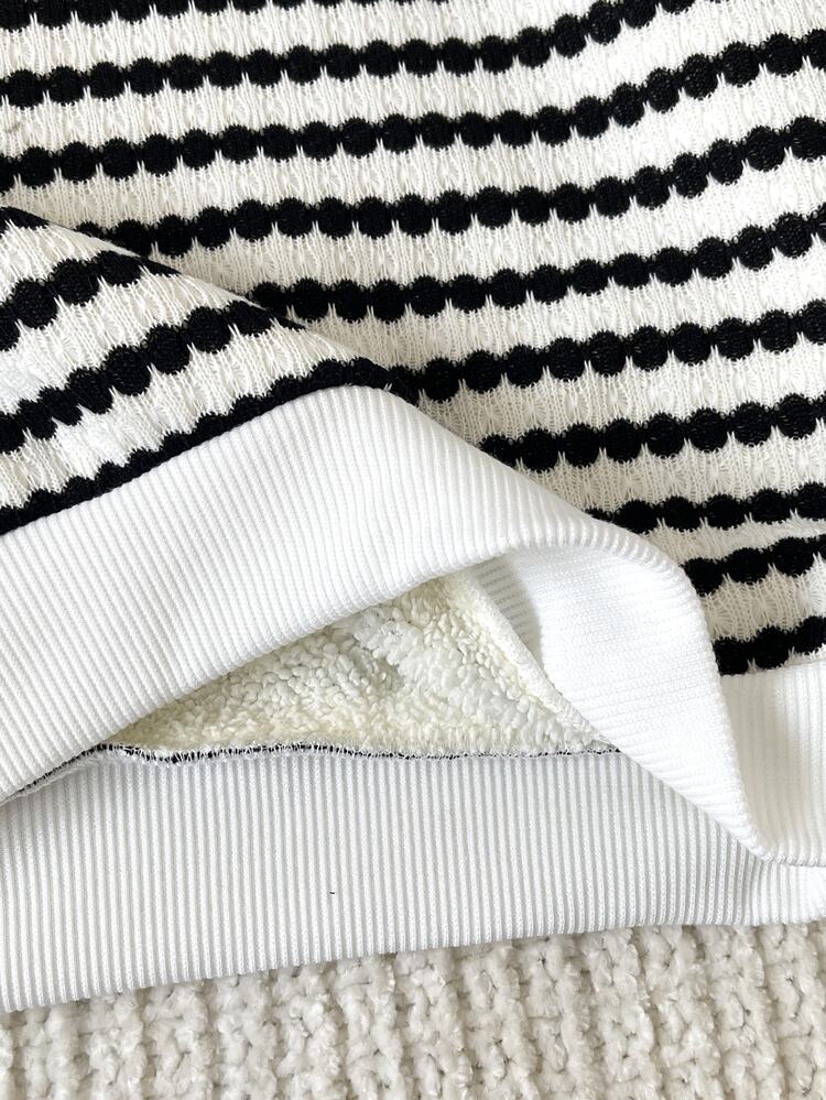 Young Girl Young Girl Young Girl Young Girls Young Girl Black & White Striped Floral Thick Autumn Winter Sweatshirt, Comfortable Soft Casual Daily Versatile - Black and White - View 7