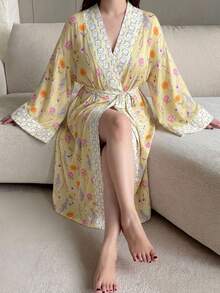 Dazy Plus Floral Print Happy Puppy Pattern Patchwork Contrast Loose Plus Size Women Spring Summer Nightgown - Yellow - View 2