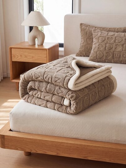 1pc Thick Hemmed Bohemian Style Heart Letter Plaid Heart Pattern Blanket, Cut-Out Jacquard Faux Long Pile Lamb Fleece Blanket, Soft And Warm Multi-Purpose Bed Blanket, Shawl Blanket, Suitable For Living Room, Bedroom, Dormitory Furniture Decoration, Sofa Blanket, Small Throw Blanket, Nap Blanket, Towel Blanket, Valentine's Day Gift, Back To School/School Season/Dorm Bedding