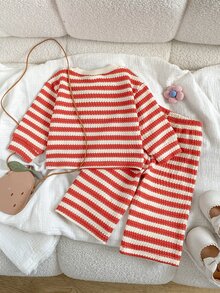 SHEIN Playful Pals 2件組女嬰休閒百搭時尚長袖上衣與長褲套裝，適合春、秋、冬日常穿著 - 彩色 - 查看 2