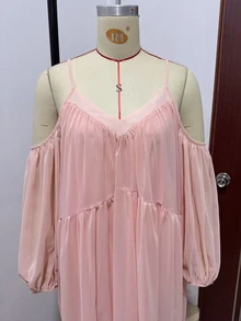SHEIN Gaun Maxi Chiffon Lengan Panjang Model Lentera Warna Pink Gaya Prancis yang Elegan dan Menawan - Baby Pink - View 6