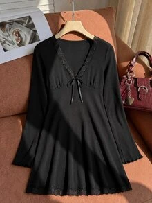 Comfortcana Tie-Dye Floral Print Mesh Bell Sleeve V-Neck A-Line Plus Size Casual Vacation Dress Fall - Black - View 3