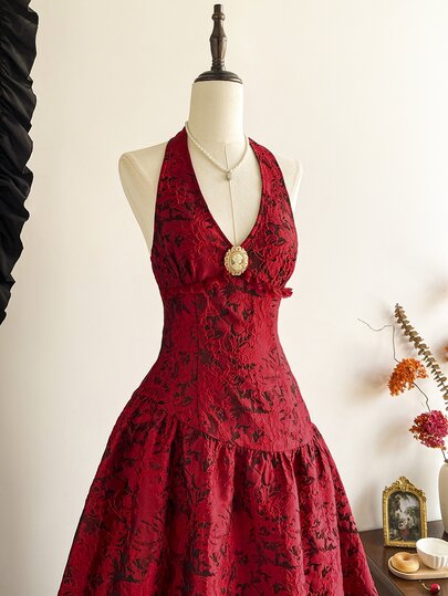 Vintamour Vintage Classic Elegant Women's Dress, All-Season Fitted Halter Neck Dress, Burgundy Jacquard Dress, Vintage Brooch Dress
