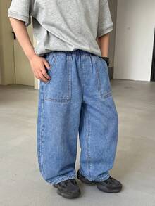 SHEIN 男童牛仔長褲，冬季，柔軟，棉質，休閒，時尚，百搭，舒適，極簡，全鬆緊腰頭，前口袋，嬰兒藍 - 中等水洗藍 - 查看 4