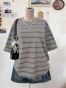 Lalippa Plus Size Women Striped Round Neck Drop Shoulder Loose T-Shirt - Multicolor - View 1