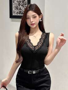 Joudiya 性感修身蕾絲拼接細肩帶女款背心上衣，黑色，適合夏日夜晚外出與約會之夜 - 黑色 - 查看 4