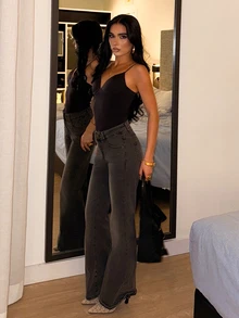 AfricaSnchz Women's Casual Pocketed Flared Leg Denim Jeans Low Rise Jeans - Dark Grey - View 3