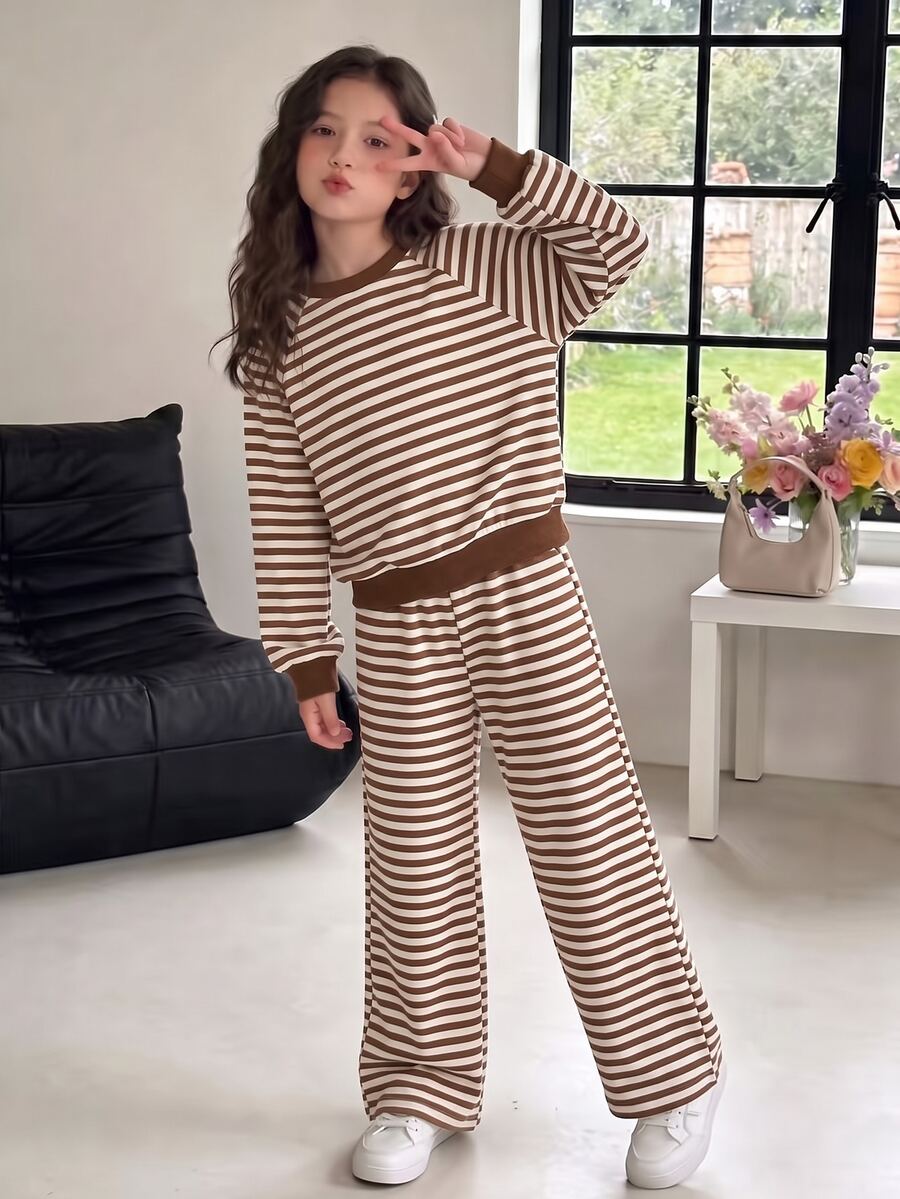 SHEIN 青少年女孩 2件組橫條紋衛衣與寬腿褲套裝，圓領落肩袖套頭衫，棕色白色寬鬆長褲套裝，秋季穿搭