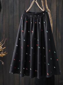 Rusticease Plus Size Fashion Printed Pleated Maxi Skirt For Vacation - Black - View 2