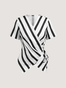 SHEIN 女款黑白條紋無領收腰上衣 - 黑與白 - 查看 1