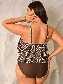 SHEIN Swim Curve 2026 大码女式两件套，米色印花吊带双层荷叶边上衣和高腰荷叶边长裤，夏季海滩度假、派对装扮、优雅女士泳装、女士度假服 - 咖啡棕 - 查看 2