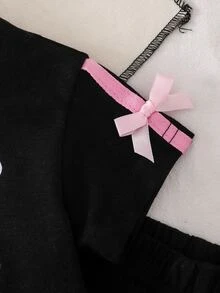 SHEIN 2件組女嬰夏季休閒甜美優雅街頭風黑色圓領T恤，胸前粉色蝴蝶結印花、袖口粉色緞帶蝴蝶結裝飾，搭配黑色長褲套裝，適合上學與日常穿著 - 黑色 - 查看 5