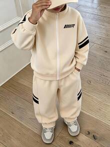 SHEIN Little Byeori 兒童青少年男孩休閒韓風寬鬆運動戶外全開襟立領杏色夾克與束口長褲兩件套，適合秋冬休閒運動風 - 杏色 - 查看 8