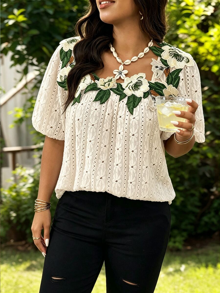 Weeklong Plus Size Casual Summer Floral Embroidery Short Sleeve T-Shirt - Apricot - View 1