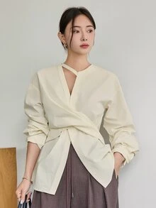 Dazy-Less Kemeja Kasual Wanita Warna Polos Lengan Panjang Bahu Longgar Kerah Asimetris untuk Musim Gugur, Bisnis, dan Kasual. - Krem - View 1