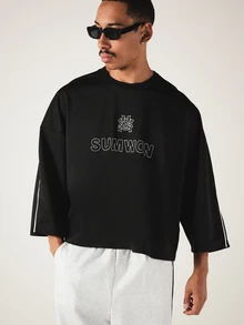 SUMWON Boxy Crop Crew Neck Tee With Contrast Piping Detail And Embroidered Logo Print For Casual Street Style - Black - View 3