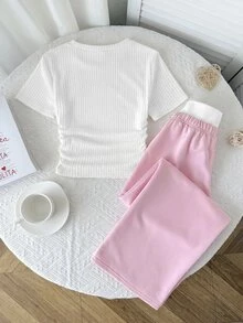 Tween女孩2件式休閒套裝，圓領抓皺針織提花條紋上衣，搭配拼色Y2K粉色與白色腰帶直筒寬腿針織長褲，Tween女孩套裝 - 白色 - 查看 2