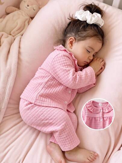 2pcs/Set Baby Girl Long Sleeve Pants Quilted Home Wear, Light Pink Ruffle Collar Plaid Simple Gentle Style, 3-Layer Quilted Air Layer Fabric, Baby Spring/Autumn Home And Daily Outings