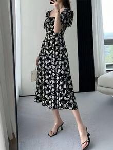 Tideelle Ditsy Floral Square Neck Elegant Short Sleeve Summer Dress - Black - View 3