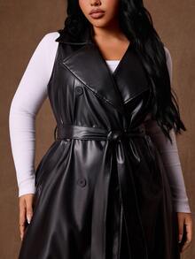 Rustia Plus Rompi Kulit PU Berkerah dengan Sabuk untuk Musim Dingin - Hitam - View 4