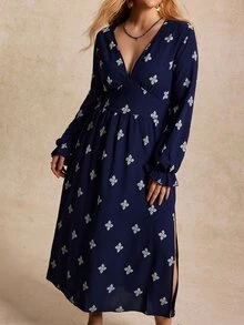 Écloséra Curve Plus Size Women's Best-Selling Elegant V-Neck French Style Dress With 3D Floral Contrast Color, Slimming Minimalist Ruffle Sleeve And High Slit Design, Suitable For Daily Wear, Commuting, Dating And Party, Inner Layer Or Outer Wear - Navy Blue - View 5