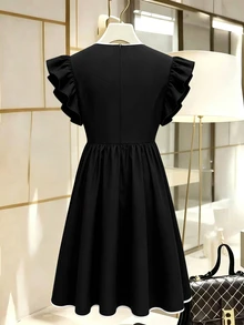 GlowEve CURVE Plus Size Women Spring/Autumn Solid Color Black & White Contrast, Detachable Bow Decor Round Neck Short Flutter Sleeve, Thin, Zipper - Black - View 2