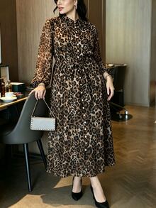 Modelyn Gaun Ukuran Plus Elegan Modis untuk Komuter dengan Motif Bunga Acak Leopard dan Sabuk Pinggang Longgar - MultiWarna - View 5