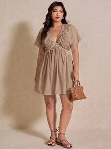 Elaquor Plus Size Women's Deep V-Neck Pleated Starfish Trim Fashion Dress - Apricot - View 6