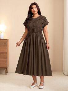 Edennvi Plus Size Women's Fashion Casual Loose Flattering Comfortable Everyday All-Match Versatile Textured Ruched Round Neck Short Sleeve Drapey Long Dress - Brown - View 4