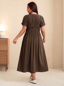 Edennvi Plus Size Women's Fashion Casual Loose Flattering Comfortable Everyday All-Match Versatile Textured Ruched Round Neck Short Sleeve Drapey Long Dress - Brown - View 2