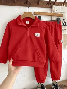 SHEIN 兒童男童 2件組休閒套裝－立領套頭連帽衛衣與保暖內裡秋季長褲，適合冬季、學校、開學穿著，舒適套裝 - 紅色 - 查看 6