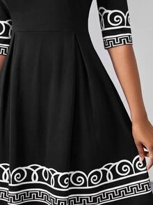 SHEIN Lady Gaun Midi Wanita Elegan dengan Motif Geometris untuk Perjalanan Sehari-hari - Hitam - View 5