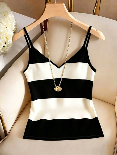 SHEIN Franclia Camiseta de tirantes para mujer de otoño/invierno, nueva, clásica, a rayas anchas en bloques de color blanco y negro, con cuello en V para realzar las clavículas, de tela cepillada elástica para un ajuste ceñido al Body, de longitud corta para un uso versátil en capas, perfecta para uso casual, como capa interior, para ir al trabajo y para el uso diario