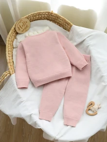 SHEIN Vintaside Kids 女嬰針織套裝 2 件組，法式蕾絲套頭上衣配手工蝴蝶結，可愛優雅粉色甜美針織長褲，舒適柔軟，適合日常穿著、外出、旅行、上學、秋冬、派對、休閒、假期 - 粉色 - 查看 3