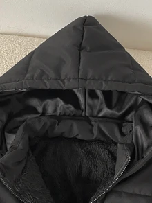 SHEIN 男童戶外運動保暖簡約拉鍊純色耐髒黑色加厚抓絨內裡連帽長袖外套冬季 - 黑色 - 查看 5