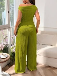 CovetEZ 夏季提花纹理女士休闲纯色不对称上衣和裤子绿色加大码两件套 - 綠色 - 查看 2