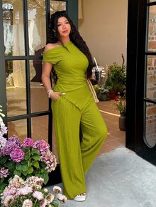 CovetEZ 夏季提花纹理女士休闲纯色不对称上衣和裤子绿色加大码两件套 - 綠色 - 查看 4
