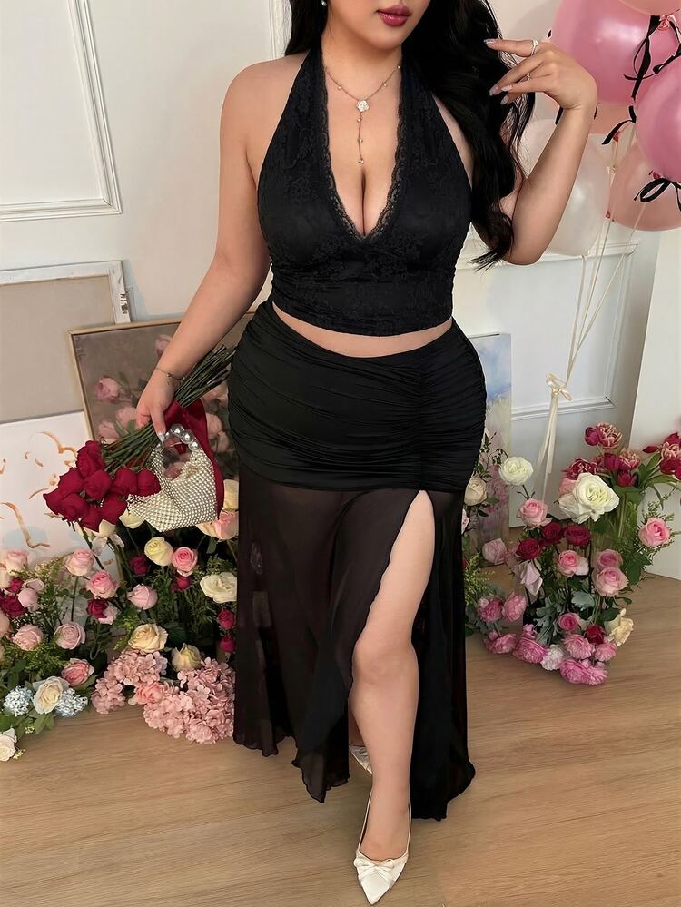 CovetEZ Plus Size Black Lace Tie-Up Backless Halter Top - Black - View 5