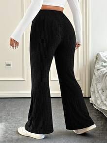 CovetEZ Women's Plus Size Solid Color Flare Pants In Ruched Texture - Black - View 2