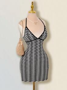 SHEIN ICON 女士彩色提花针织撞色罗纹饰边露背吊带深V迷你沙滩裙 - 黑與白 - 查看 6