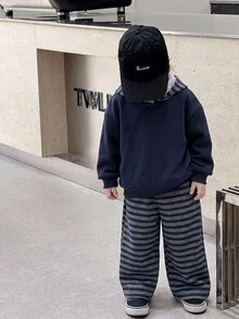 SHEIN 2件組小男孩休閒街頭風條紋連帽長袖衛衣與純色鬆緊腰運動長褲套裝，適合返校、生日、嬰兒洗禮、節日派對，秋冬穿著 - 彩色 - 查看 1