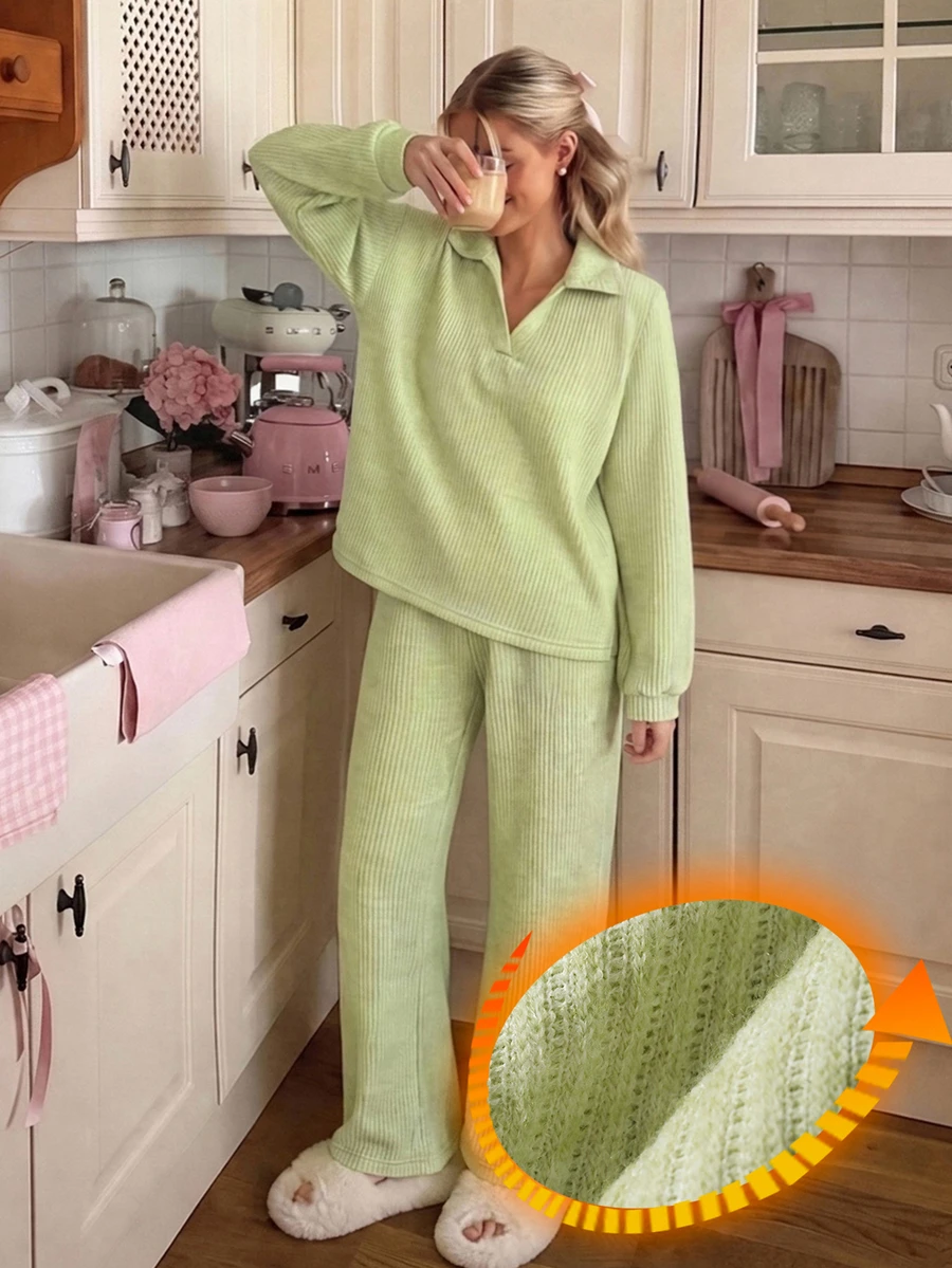 DAZY Autumn/Winter Simple Knit Women's Pajama Set For Home - Green - View 1