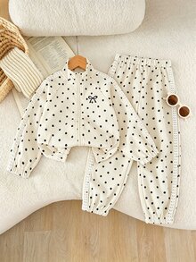 SHEIN Genkimix Kids 2件組女童春秋新款杏色黑色波點蝴蝶結熱轉印印花甜美休閒時尚心形編織帶裝飾立領拉鍊上衣與休閒長褲套裝，適合日常優雅運動校園休閒穿著 - 杏色 - 查看 5