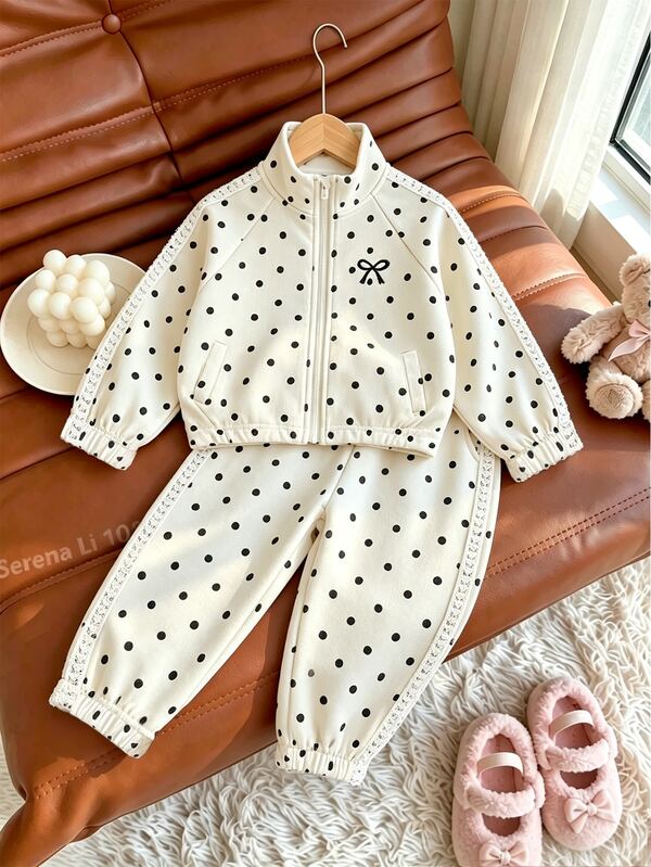SHEIN Genkimix Kids 2pcs/Set Girls' Spring/Autumn New Apricot Black Polka Dot Bow Tie Heat Transfer Print Sweet Casual Fashion Heart-Shaped Woven Tape Decor Stand Collar Zipper Top & Casual Long Pants Cute Sweet Outfit Suitable For Daily Elegant Sporty School Casual Wear