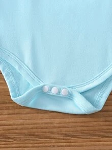 Souflis Souflis 4 st enkla mjuka bodysuits i slumpmässiga flerfärger, avslappnade matchande familjekläder, perfekt present till nyfödd - Multifärgad - Visa 7