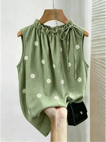 GlowEve CURVE Summer Fashion Casual Vacation French Vintage Elegant Commuter Drawstring Tie Floral Print Shirt - Green - View 8